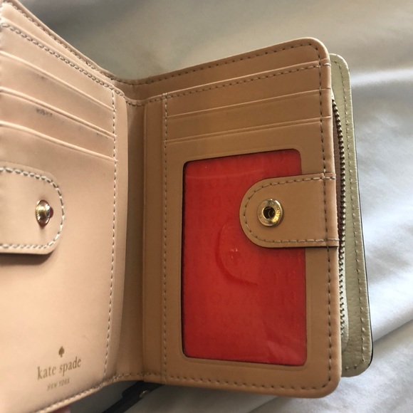 Kate Spade black and cream wallet - Picture 3 of 5